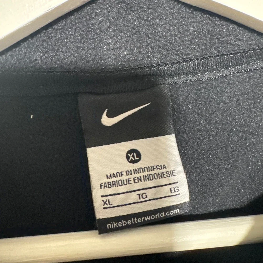Nike please review